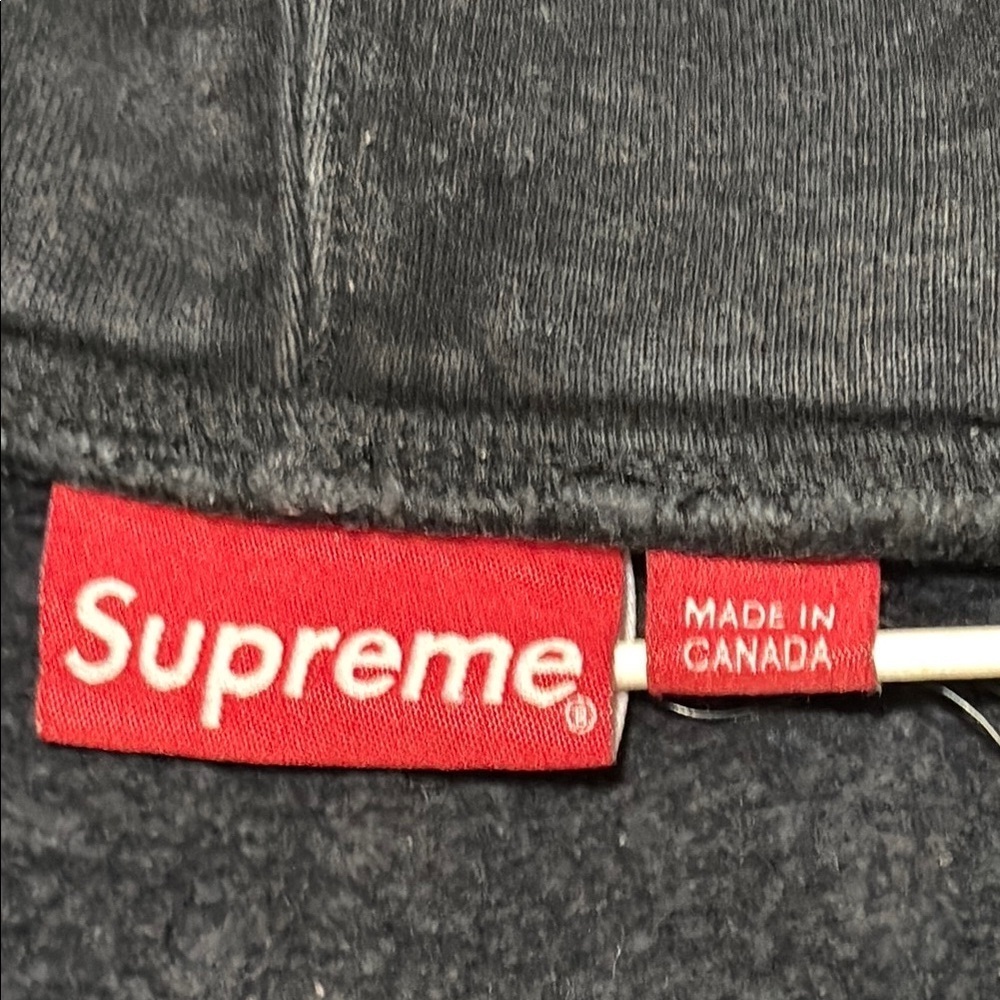 Supreme Butterfly Graphic Full Zip Hoodie Black Size Medium Made in Canada - Picture 4 of 11